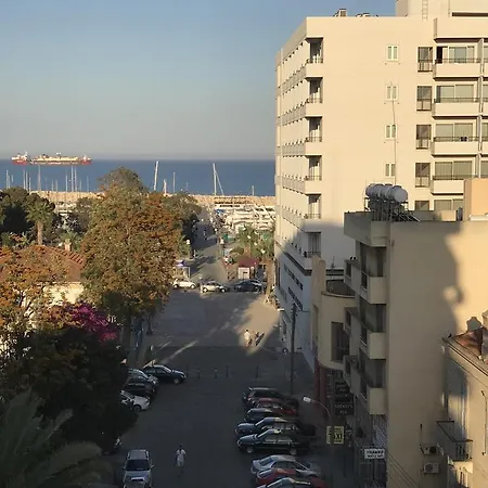 Lägenhet Alex Seaview 52 Larnaca